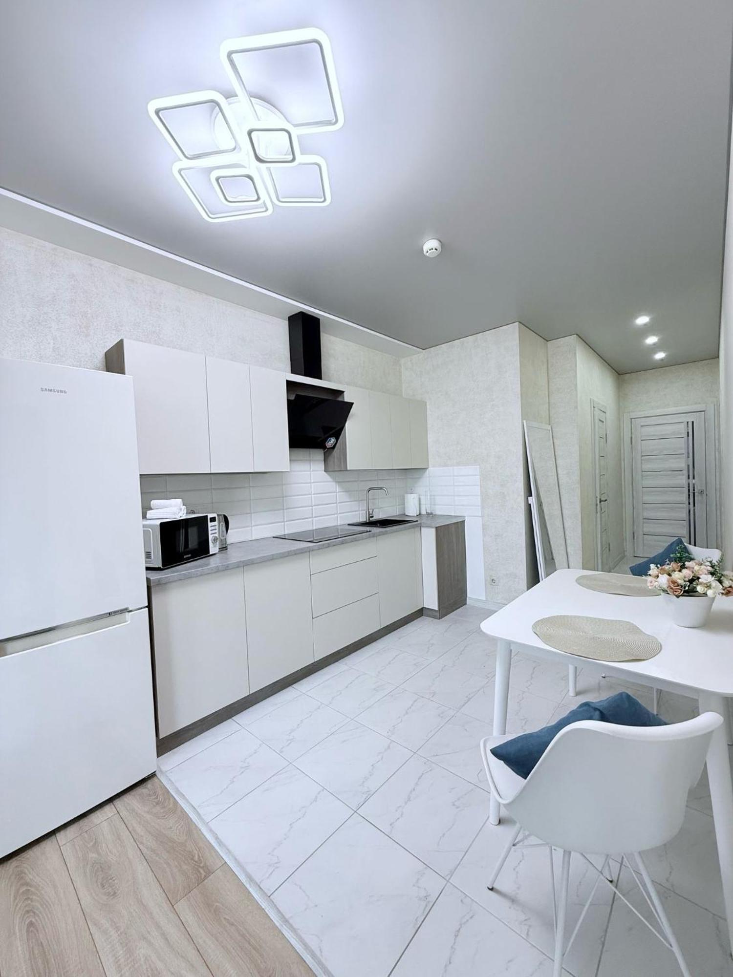 Gagarin Plaza Apartments Oldenburg Bagian luar foto